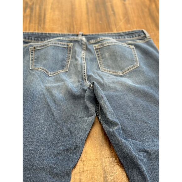 "TORRID" Womens Jeans, Size 18, Skinny, 38" L, 24" Inseam, 20.5" Waist - Picture 11 of 11